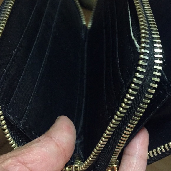 Wristlet - Picture 3 of 3